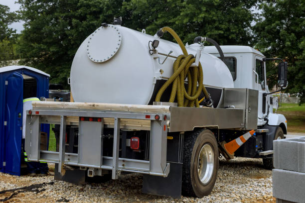 Portable Toilet Options We Offer in Haltom City, TX